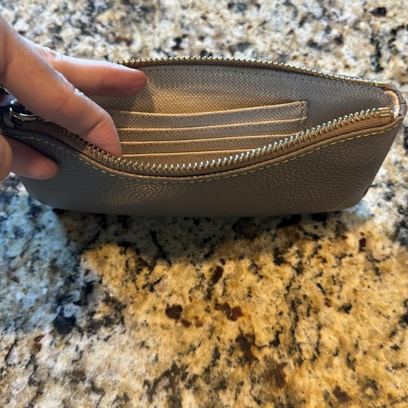Dooney and Bourke Wristlet - Picture 3 of 4